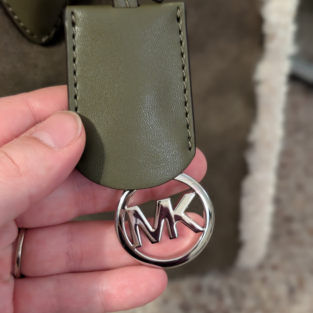 MICHAEL KORS Olive Suede Shearling Trim Large Tote NWT - Picture 3 of 11